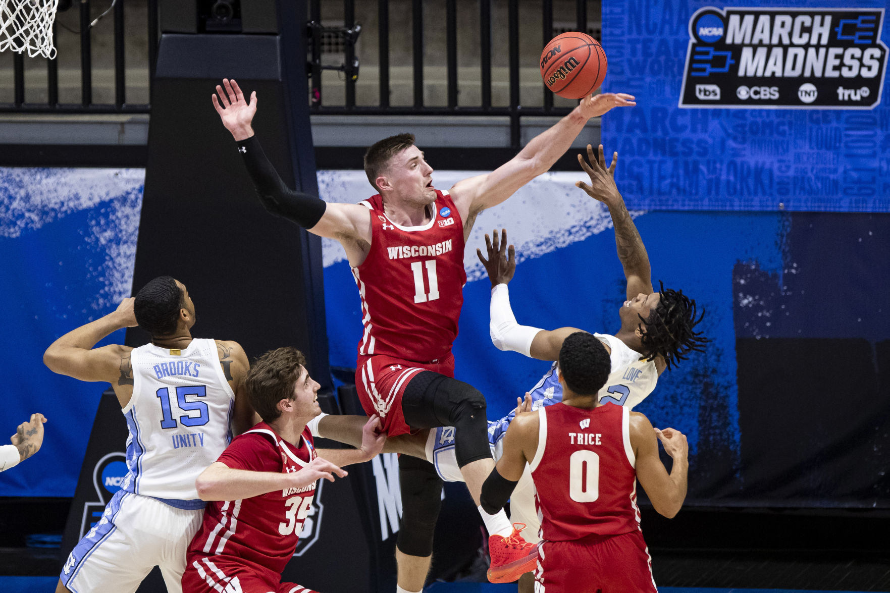 NCAA North Carolina Wisconsin Basketball